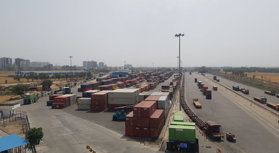 A View of GatewayRail Freight ICD - Facility at Garhi Harsaru during the field visit of RSFTM participants on 03 May 2018